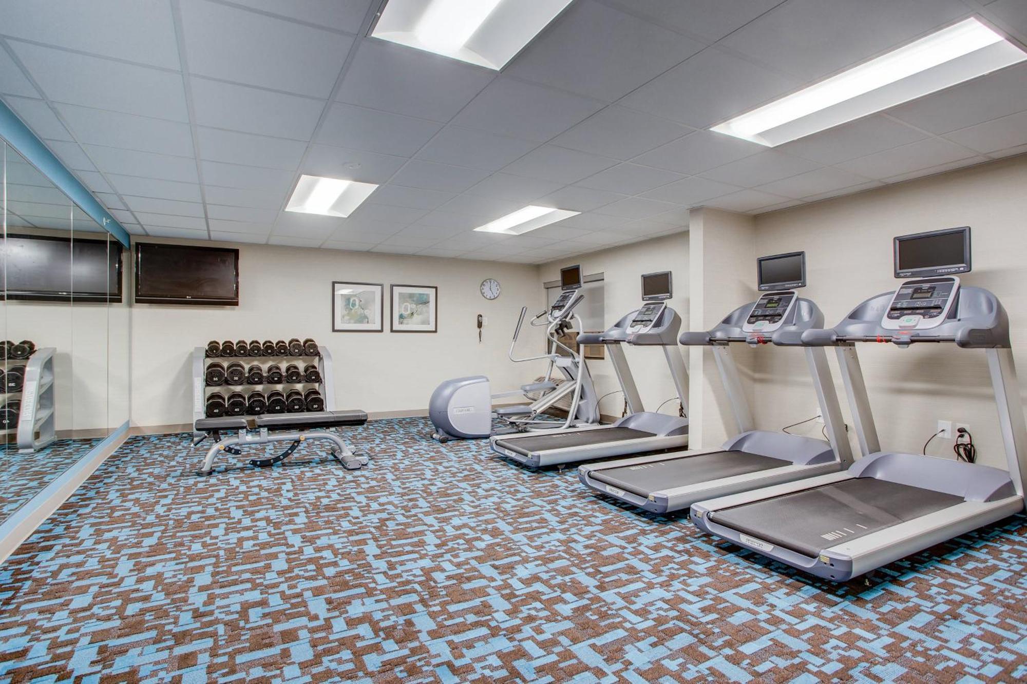 Fairfield Inn Portsmouth Seacoast מראה חיצוני תמונה